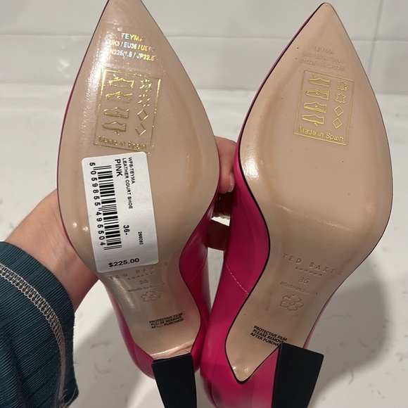 Pink Ted Baker heels - Picture 6 of 7